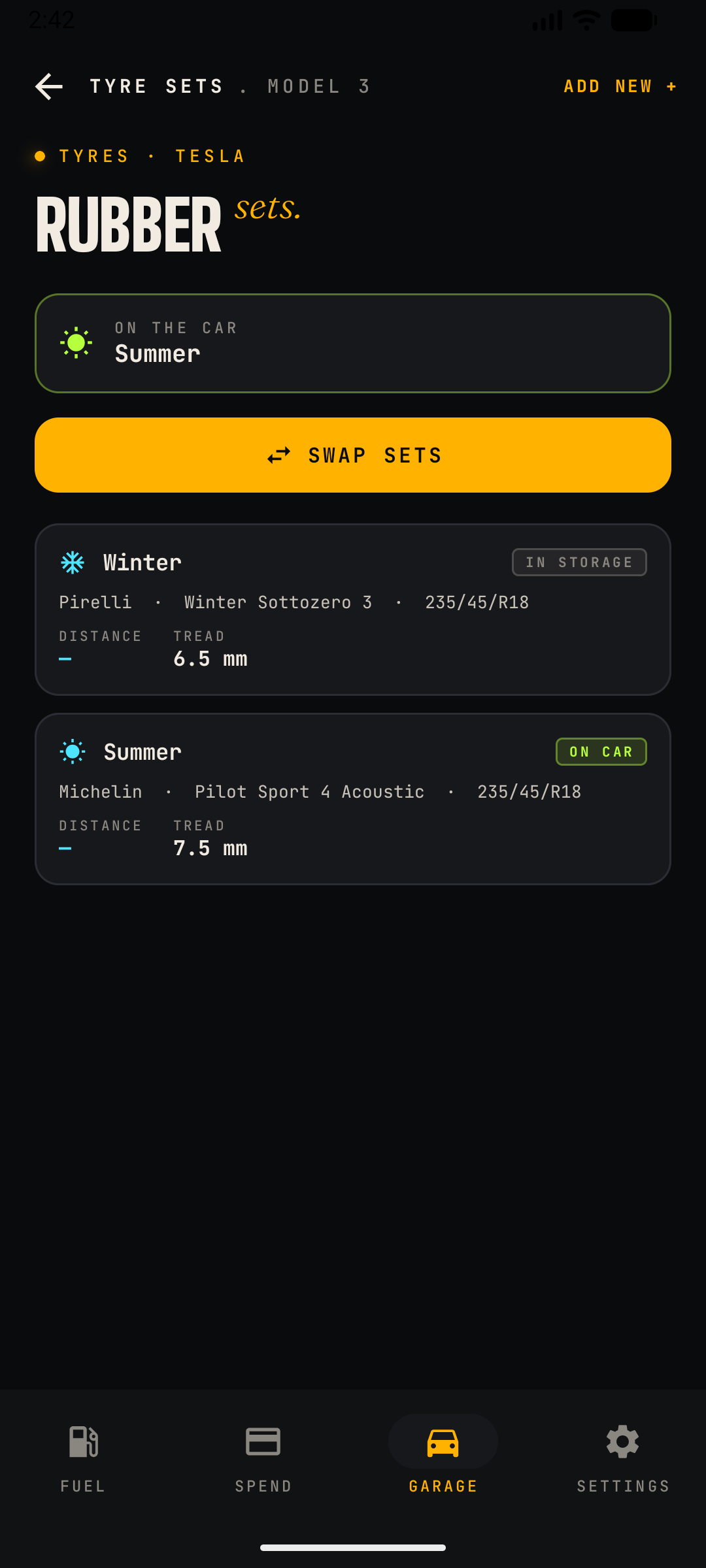 Tyre Sets screen with two sets — a Winter set in storage and a Summer set on the car — each with brand, model and size
